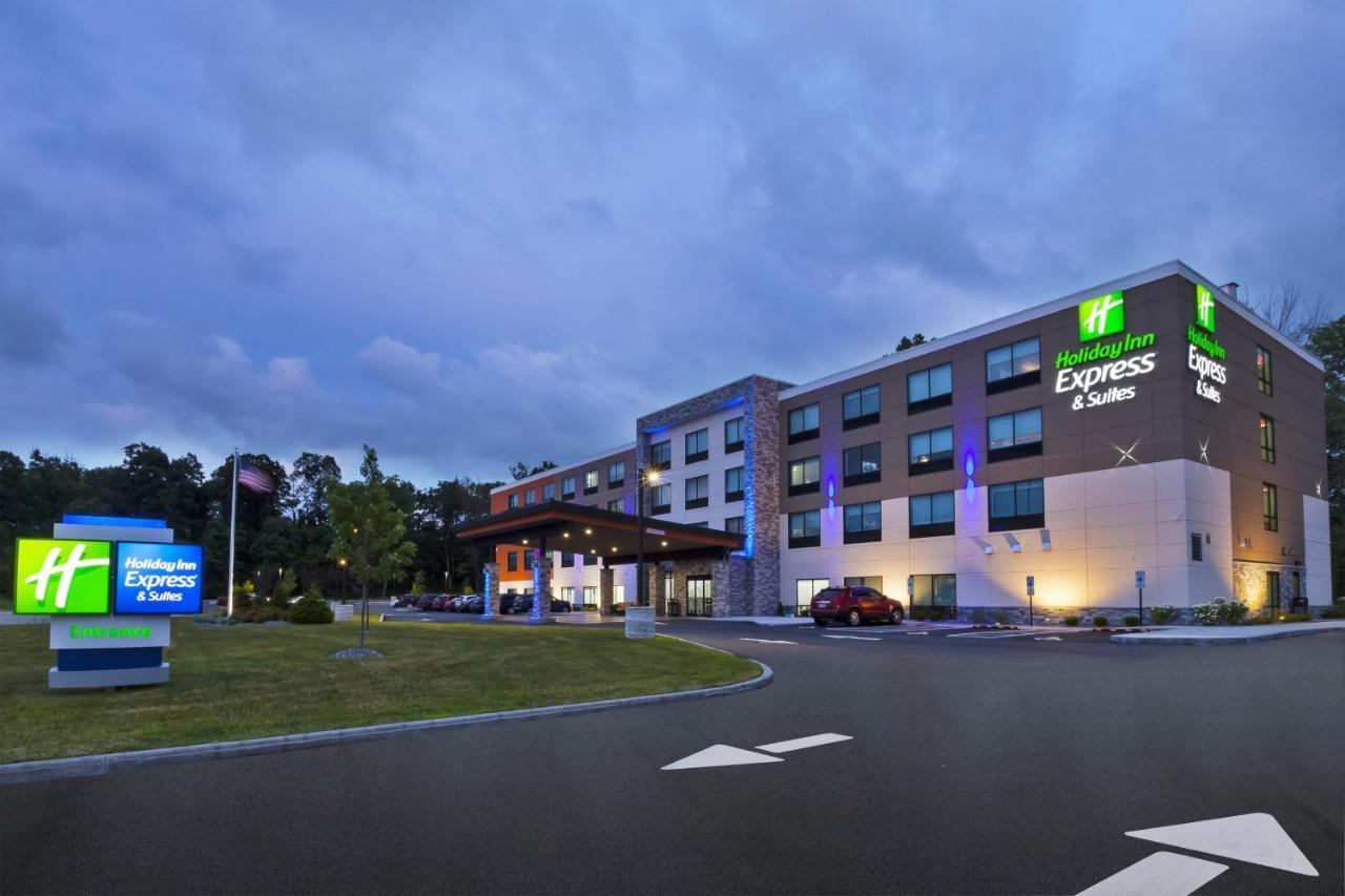 Holiday Inn Express & Suites - Painesville - Concord, An Ihg Hotel Exterior photo